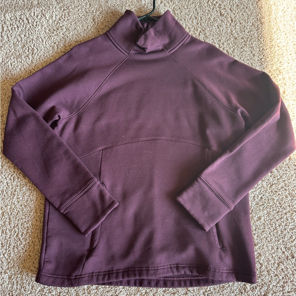Athleta Set Mock Neck Top and Thermal Leggings